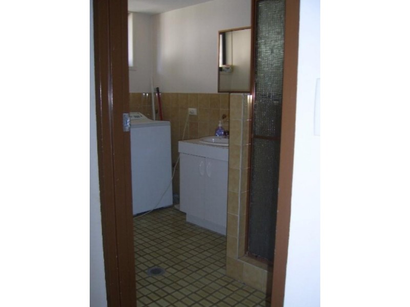 2/76 Brighton Street, Biggera Waters QLD 4216