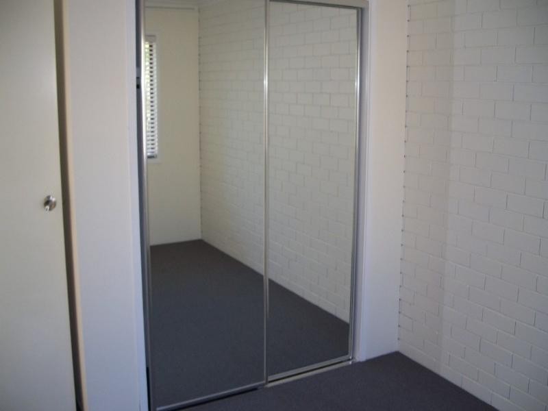 7/183 Muir Street, Labrador QLD 4215