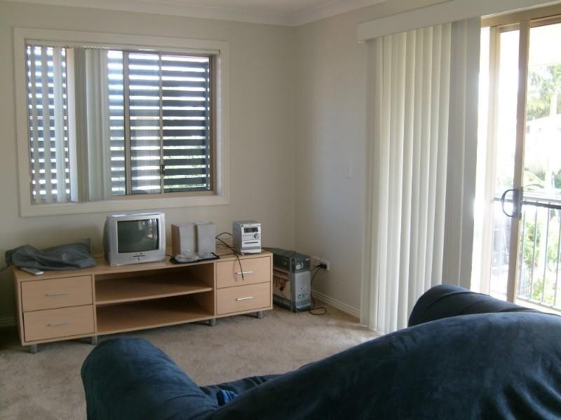 3/27 Harley Street, Labrador QLD 4215