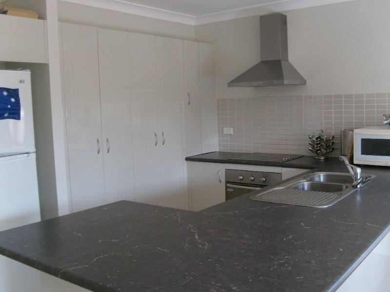 3/27 Harley Street, Labrador QLD 4215