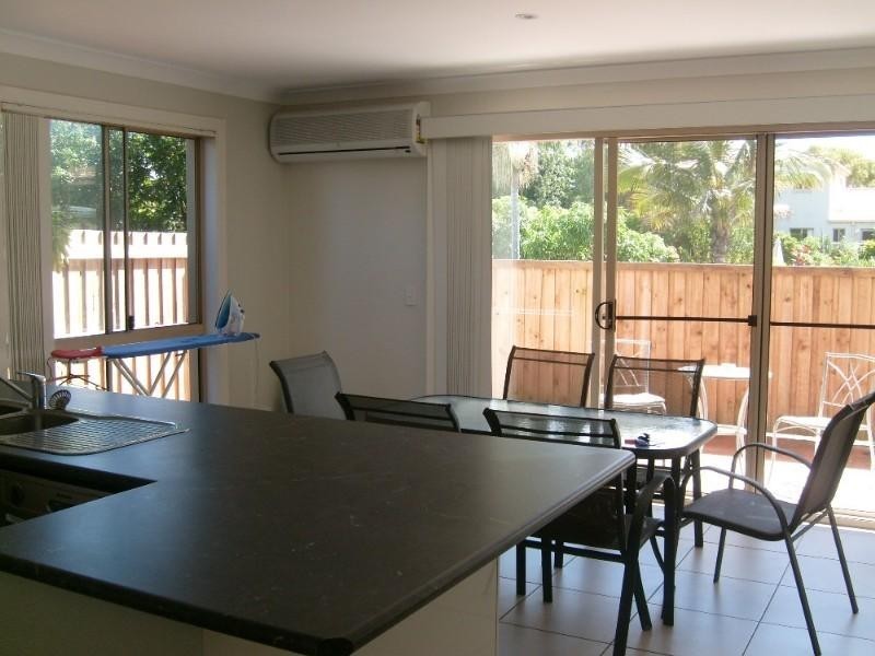 3/27 Harley Street, Labrador QLD 4215