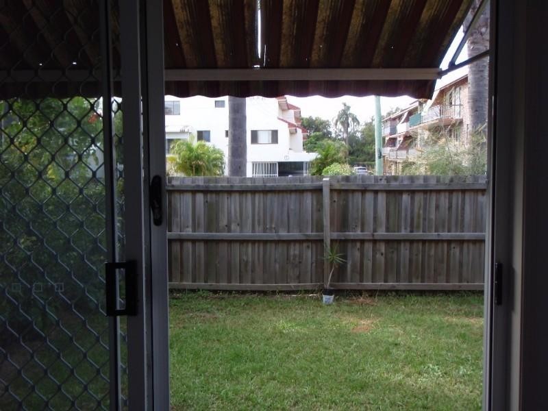 22/20 Huth Street, Labrador QLD 4215