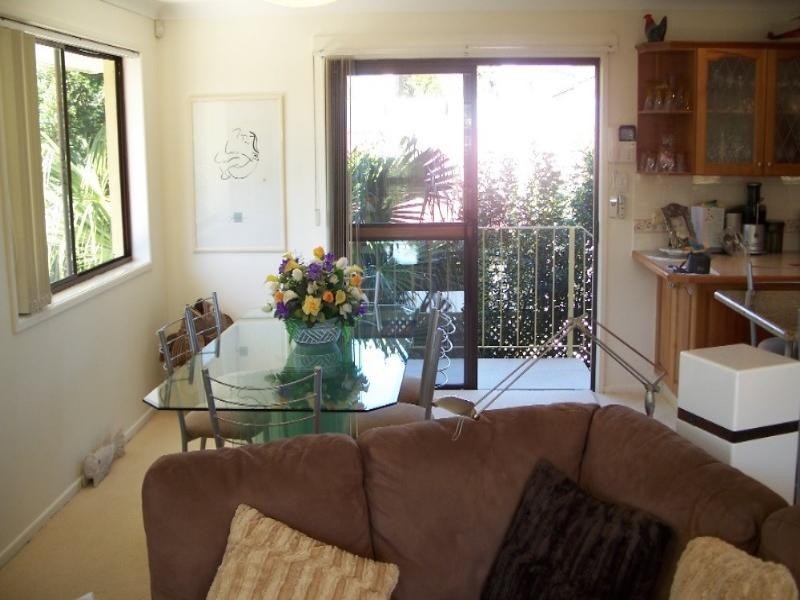 20 Goss Avenue, Labrador QLD 4215