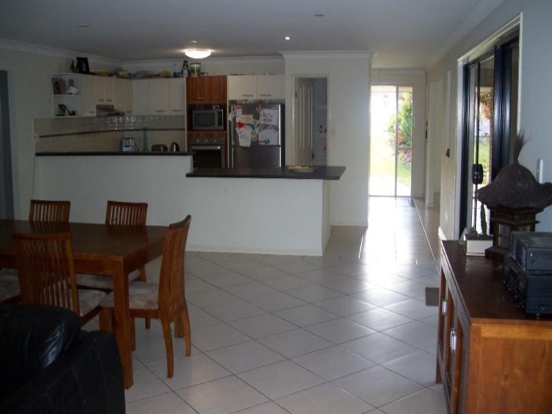 12 Fourth Avenue, Labrador QLD 4215