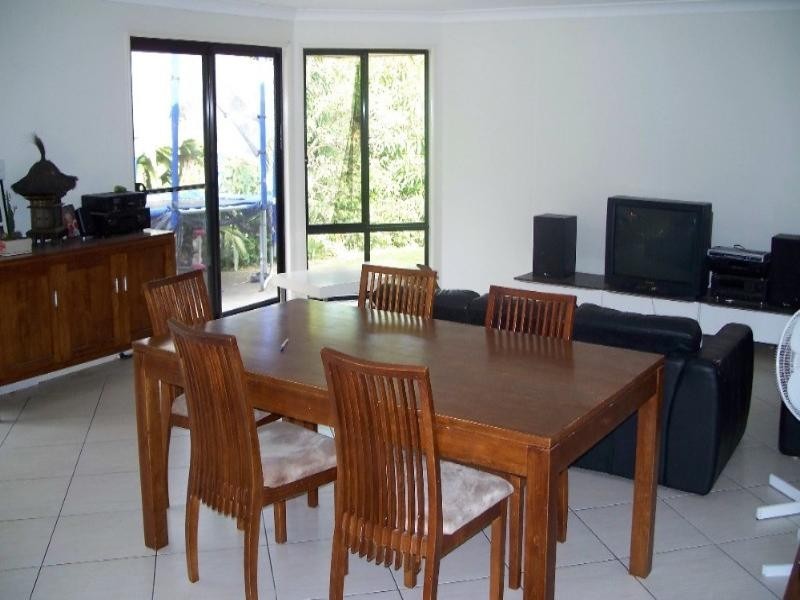 12 Fourth Avenue, Labrador QLD 4215