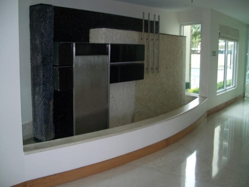 112/326 Marine Parade, Labrador QLD 4215