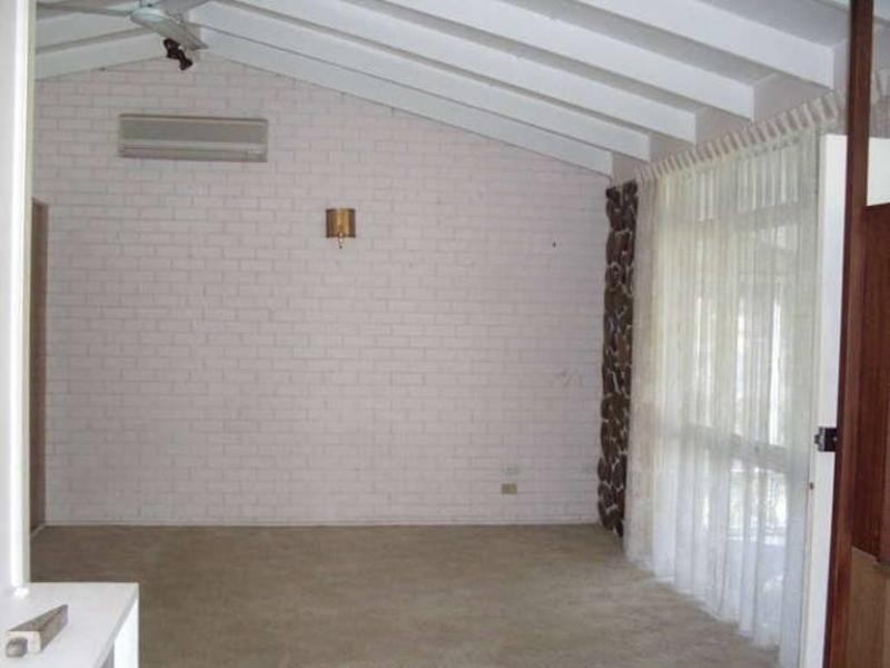 17 Ward Street, Southport QLD 4215