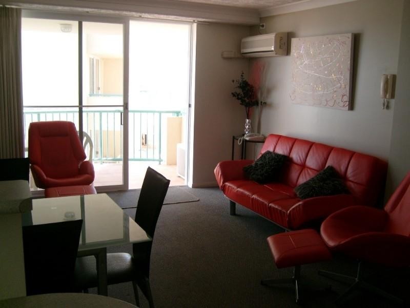 17/484 Marine Parade, Biggera Waters QLD 4216