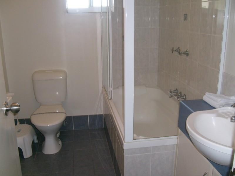 17/484 Marine Parade, Biggera Waters QLD 4216