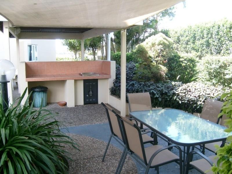 17/484 Marine Parade, Biggera Waters QLD 4216