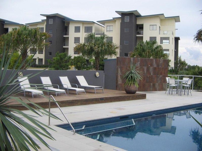 338/3 Pendraat Parade, Hope Island QLD 4212