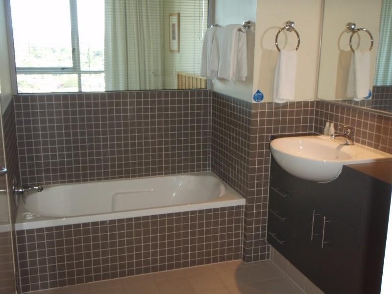 1307/360 Marine Parade, Labrador QLD 4215