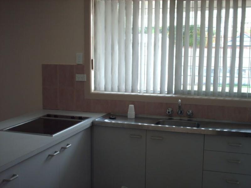 41 Back Street, Biggera Waters QLD 4216