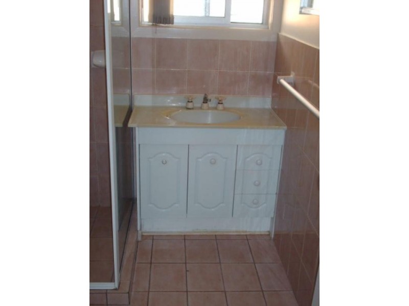 41 Back Street, Biggera Waters QLD 4216