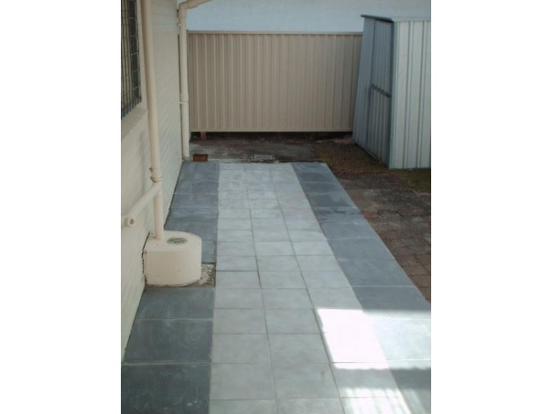 41 Back Street, Biggera Waters QLD 4216