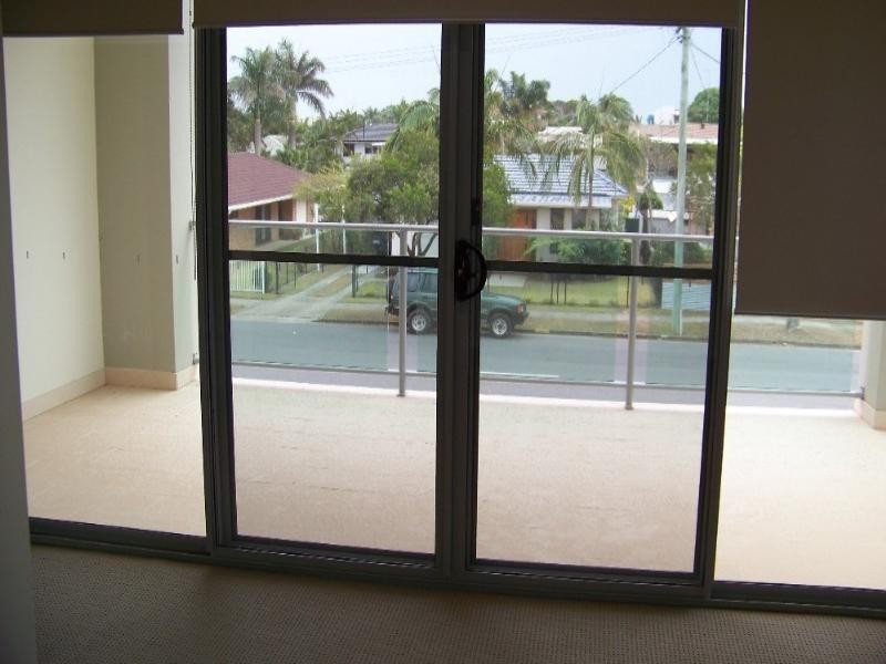 1/28 Ocean Street, Runaway Bay QLD 4216