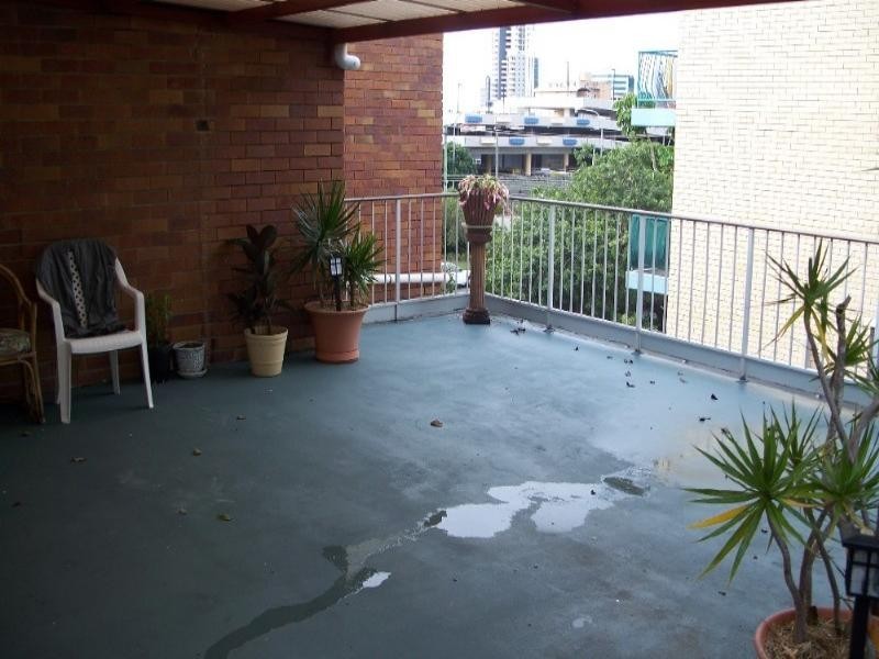 6/4 Rose Street, Southport QLD 4215