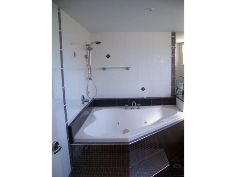 5/10 Brisbane Road, Labrador QLD 4215