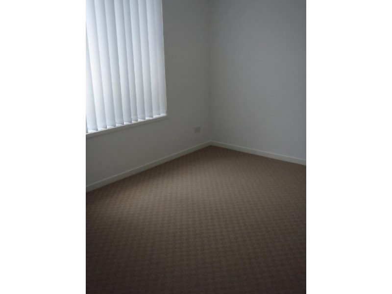 11 Sydney Street, Labrador QLD 4215