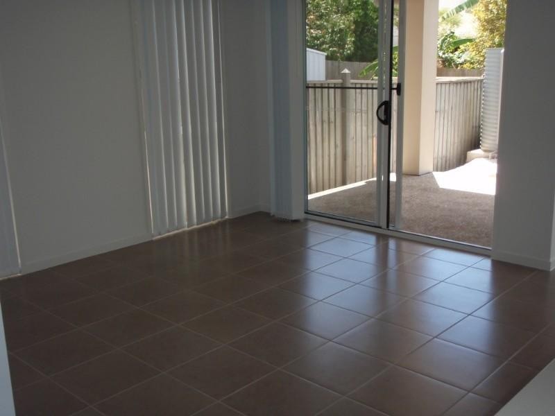 11 Sydney Street, Labrador QLD 4215