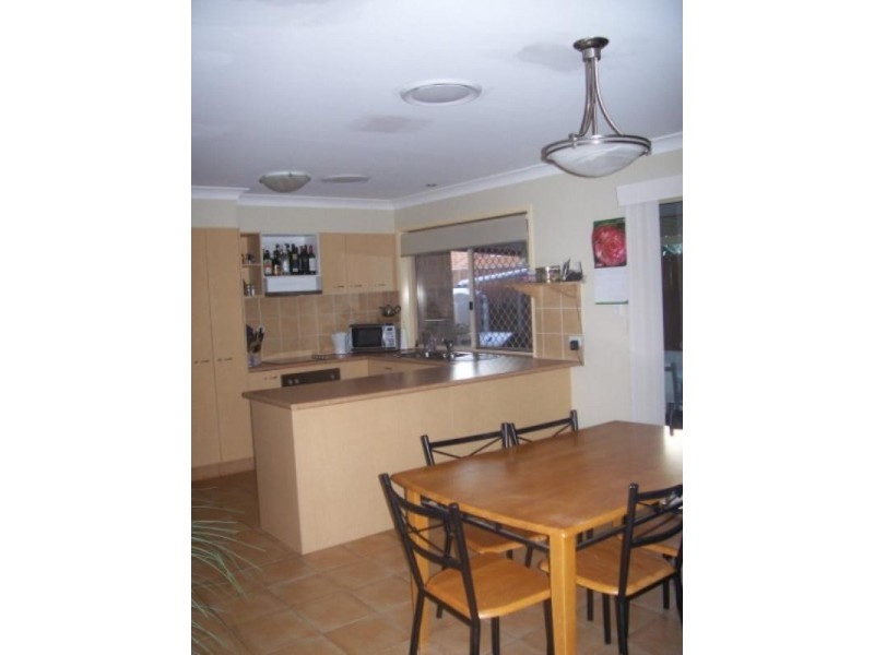 1/96 Cootharaba Drive, Helensvale QLD 4212