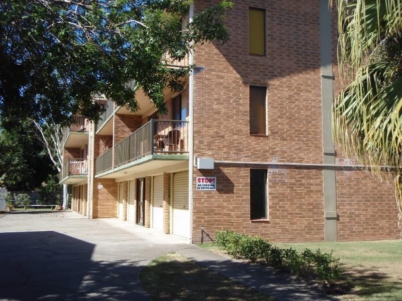 2/29 Loder Street, Biggera Waters QLD 4216