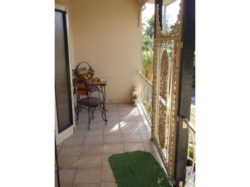 46 Parr Street, Biggera Waters QLD 4216