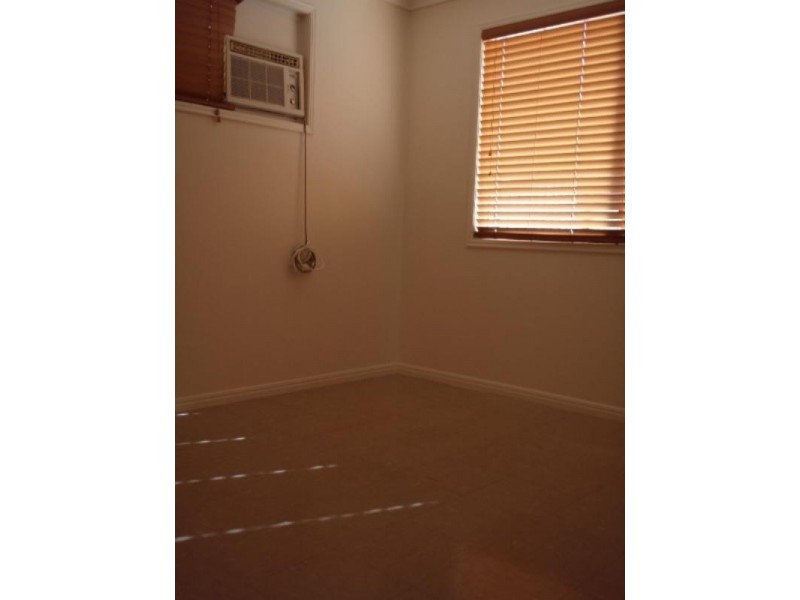 46 Parr Street, Biggera Waters QLD 4216