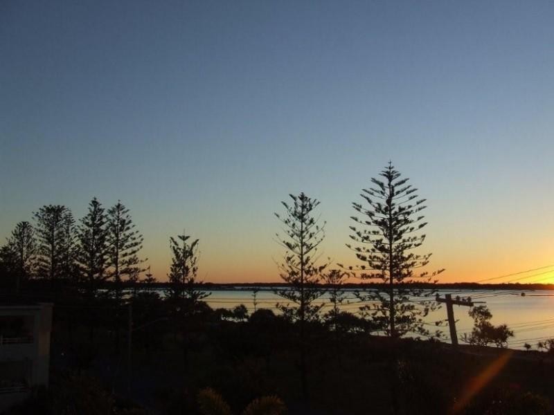 302/182 Marine Parade, Labrador QLD 4215