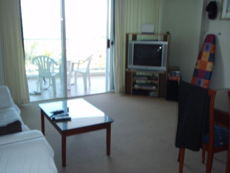 302/182 Marine Parade, Labrador QLD 4215