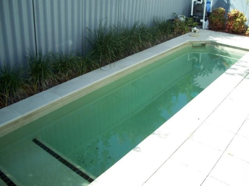 2/151 Bayview Street, Runaway Bay QLD 4216