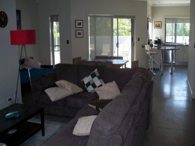 1/151 Bayview Street, Runaway Bay QLD 4216