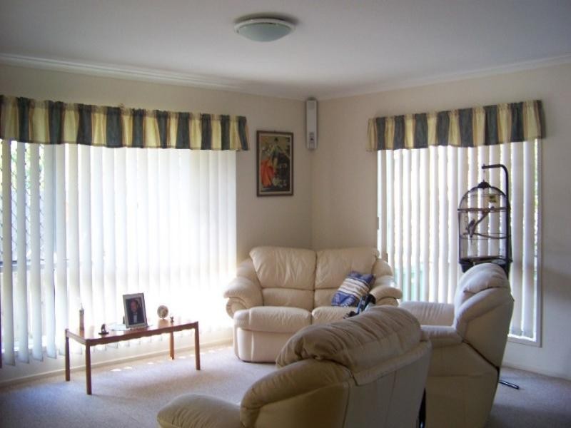 2/199 Turpin Road, Labrador QLD 4215