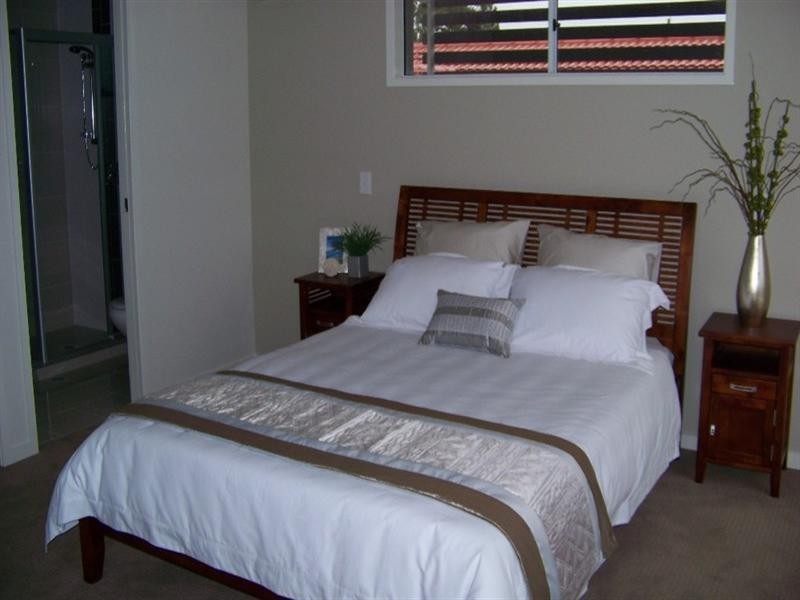 1/5A Ashton Street, Labrador QLD 4215