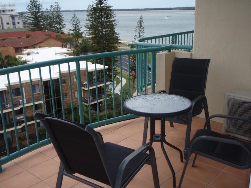 55/484 Marine Parade, Biggera Waters QLD 4216