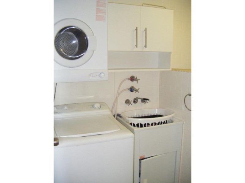 9/50 Peninsular Drive, Surfers Paradise QLD 4217