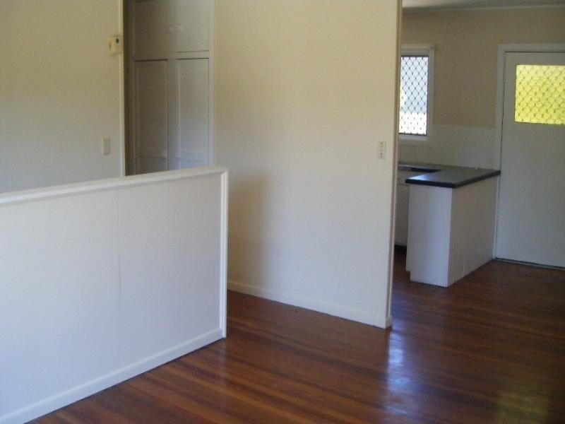 10 Cawthray Street, Biggera Waters QLD 4216