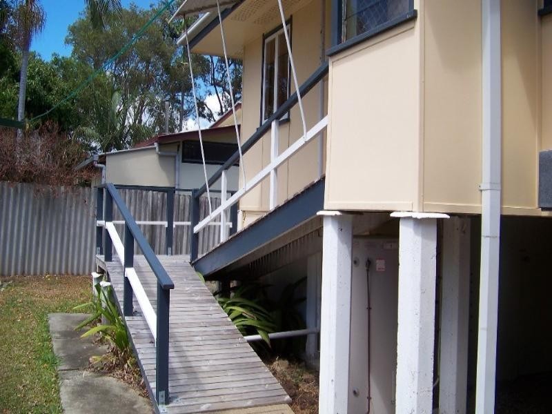 105B Wilson Street, Labrador QLD 4215