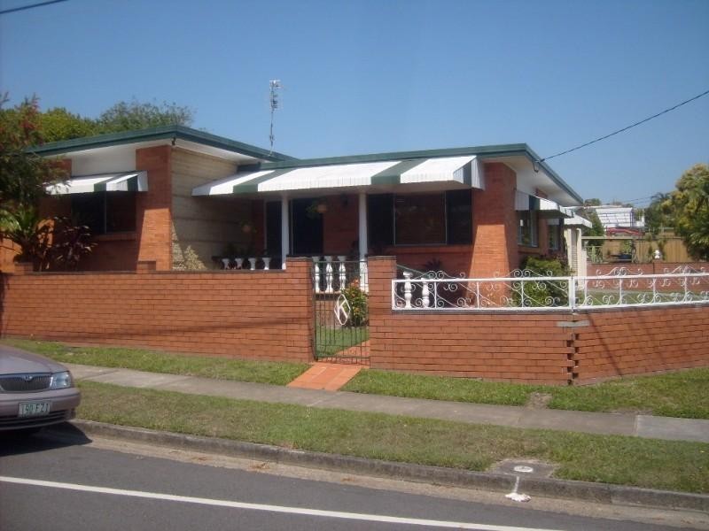 88 Robert Street, Labrador QLD 4215