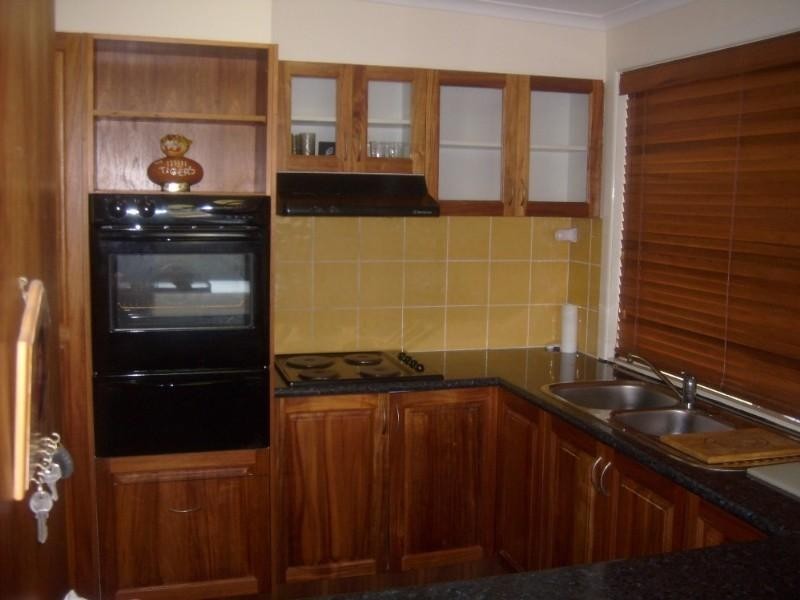 88 Robert Street, Labrador QLD 4215