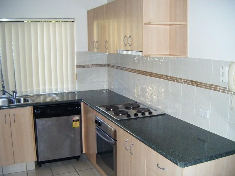 1/5 Loder Street, Biggera Waters QLD 4216