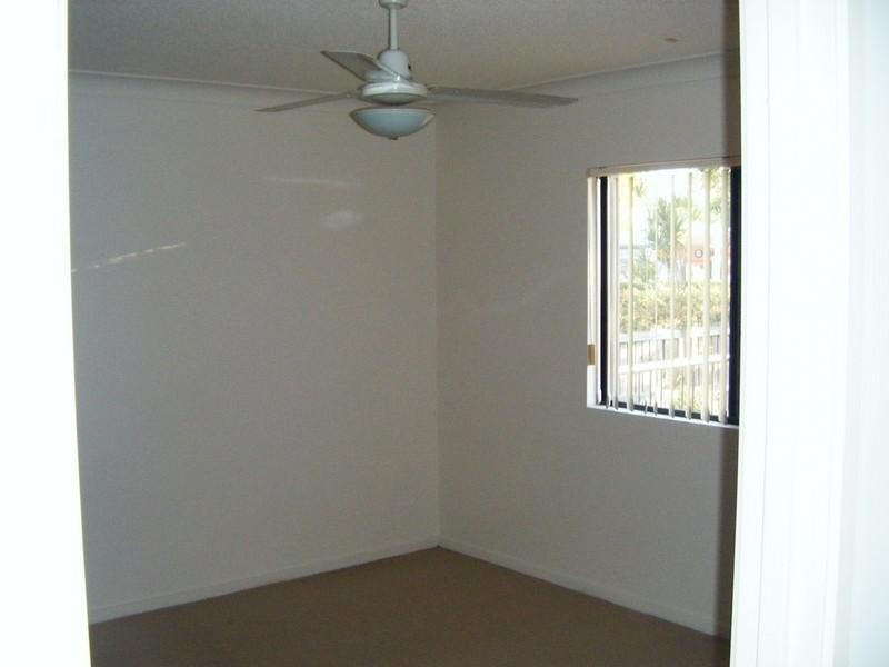 1/5 Loder Street, Biggera Waters QLD 4216