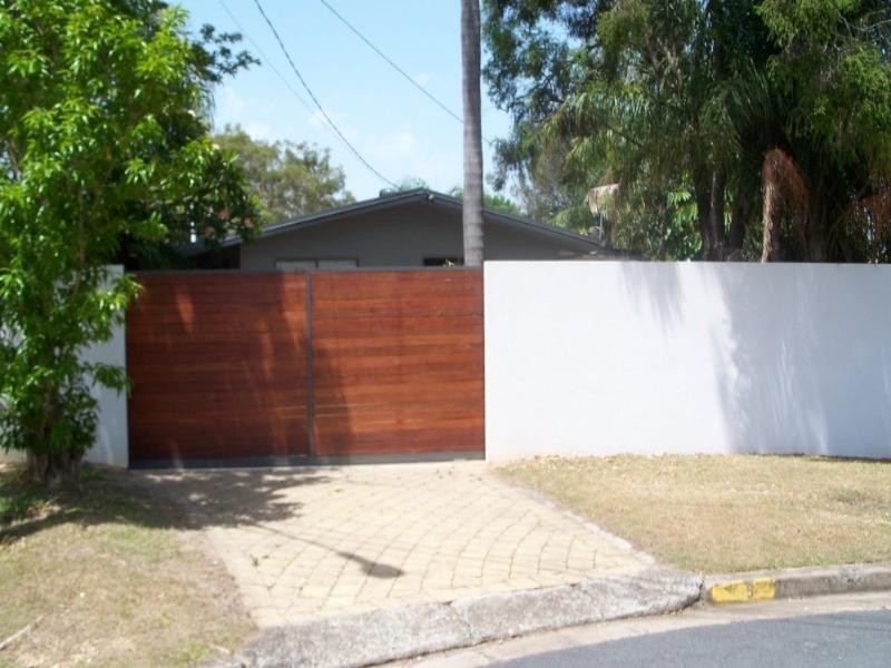 5 Myuna Court, Labrador QLD 4215