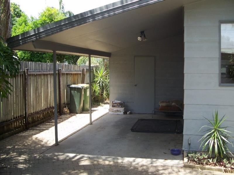 5 Myuna Court, Labrador QLD 4215