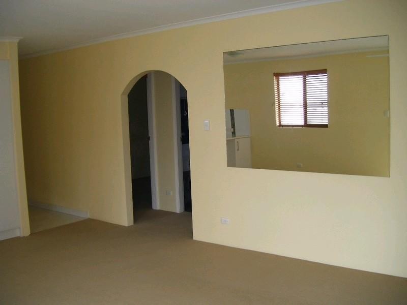 35/490 Marine Parade, Labrador QLD 4215