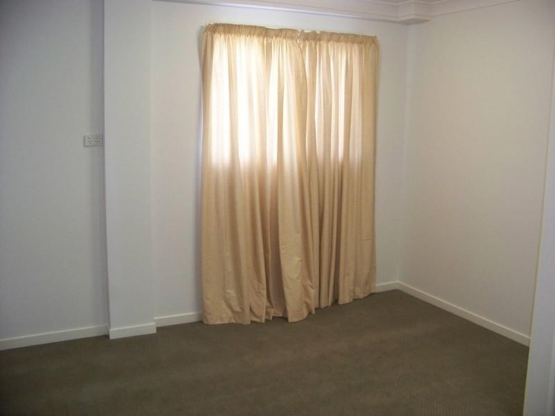 Labrador QLD 4215