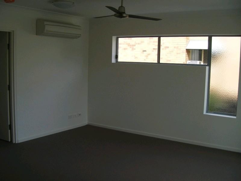 7 Phillip Street, Labrador QLD 4215