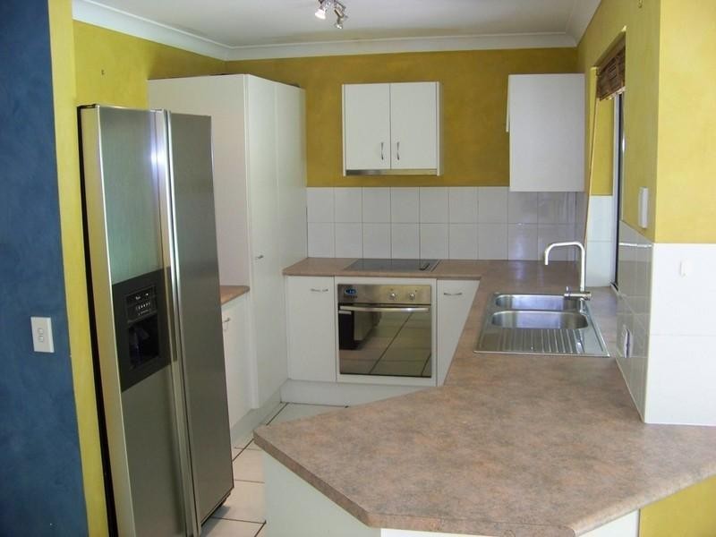 17/6 Buddy Holly Drive, Parkwood QLD 4214