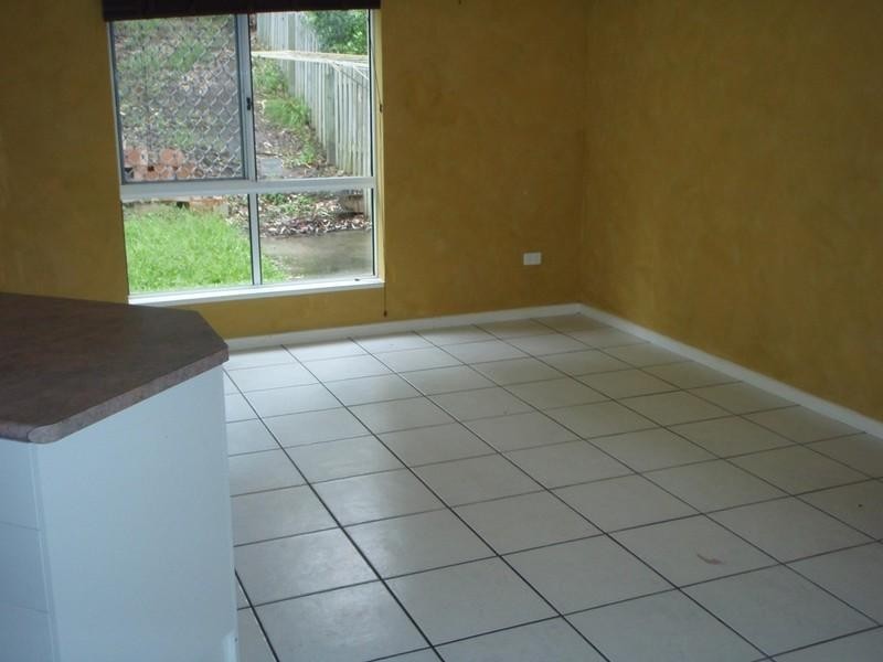 17/6 Buddy Holly Drive, Parkwood QLD 4214