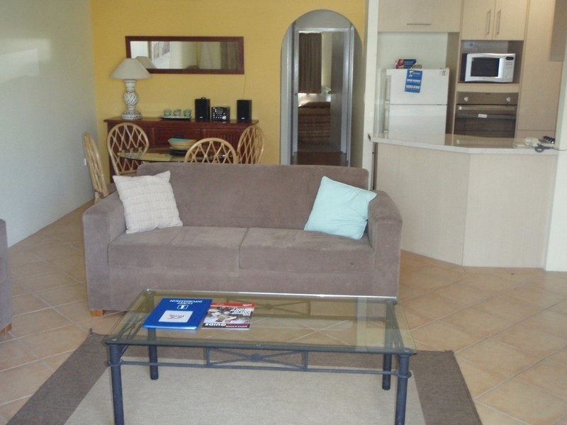 30/6 Back Street, Biggera Waters QLD 4216